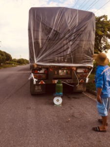 Khử trùng xe tải